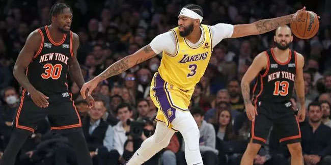 New York, LeBron'suz Lakers'ı mağlup etti