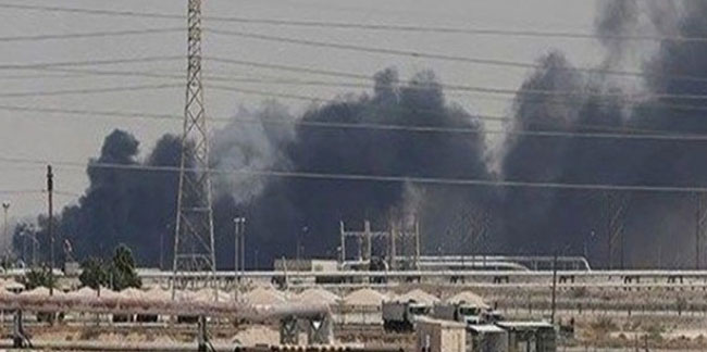 İran'ın güneyindeki petrol rafinerisinde patlama!