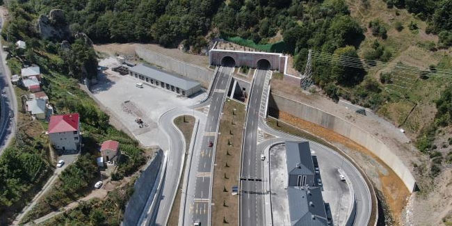 Yeni Zigana Tüneli’nden  600 binin üzerinde araç geçiş yaptı