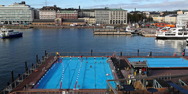 Finlandiya'da havuzda tesettür mayo yasağı kaldırıldı