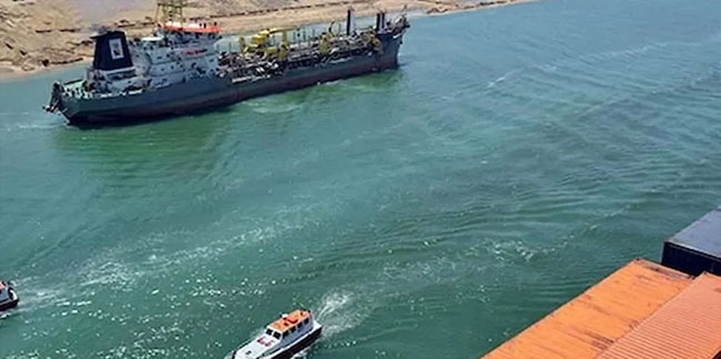 Süveyş Kanalı’nda römorkör battı! 7 kişilik mürettebat vardı