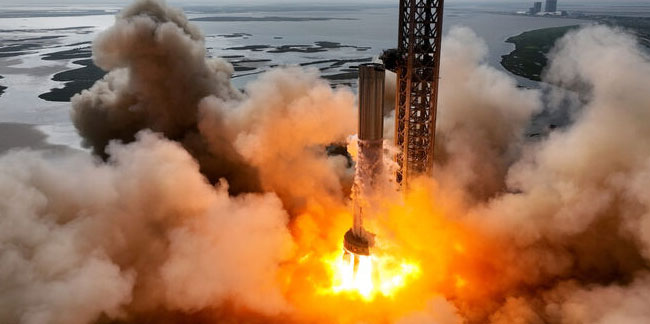 Elon Musk: İnsanları Mars'a götürecek Starship havaya uçabilir