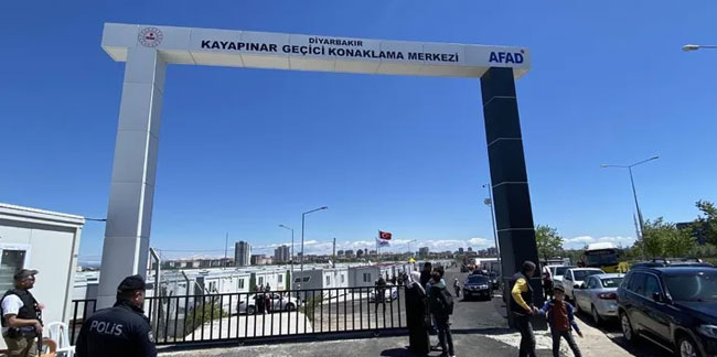 Diyarbakır’da konteyner kentte nohutlu pilav yiyen 52 kişi hastanelik oldu