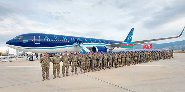 Eğitimini tamamlayan Azerbaycan askerleri Bakü’ye döndü