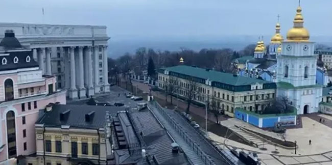 Savaşın ürkütücü sesi: Kiev'de hava saldırısı sirenleri çalıyor