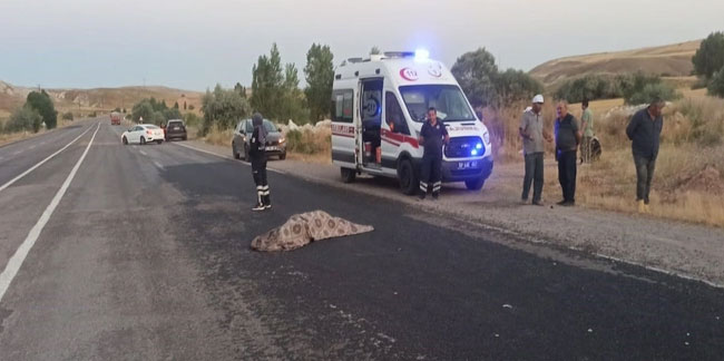 Sivas'ta feci kaza! Karşıdan karşıya geçmeye çalışan kişiye cip çarptı