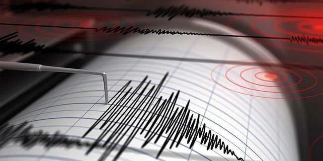 Antalya'da 4 büyüklüğünde deprem!