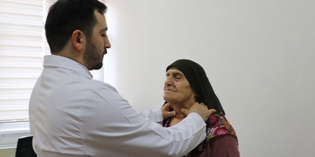 KKTC'den Trabzon'a tedavi için geldi! Boğazındaki zehirli tiroitten kurtuldu
