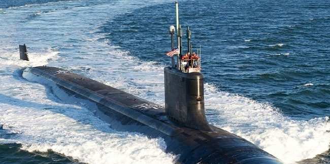 ABD'nin nükleer denizaltısı İran'a yaklaşıyor!
