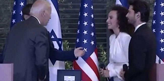 İsrailli popçu ABD Başkanı Joe Biden'ın elini sıkmadı