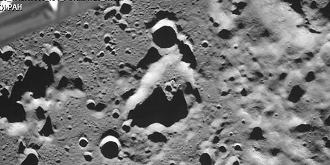 Luna-25'ten Ay yüzeyinin ilk fotoğrafı geldi