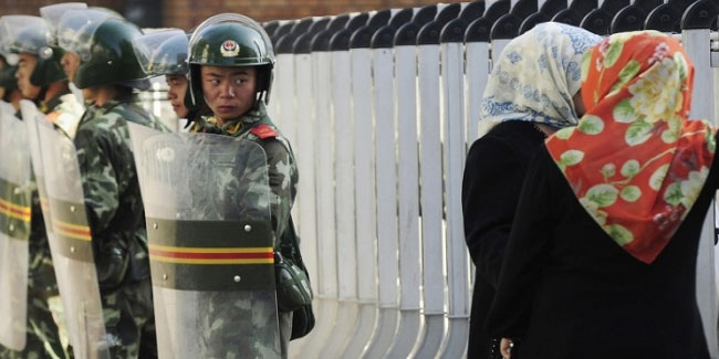 Uygur Müslüman kadınlar, erkek Çinli yetkililerle 'yatak paylaşmak' zorunda kaldı