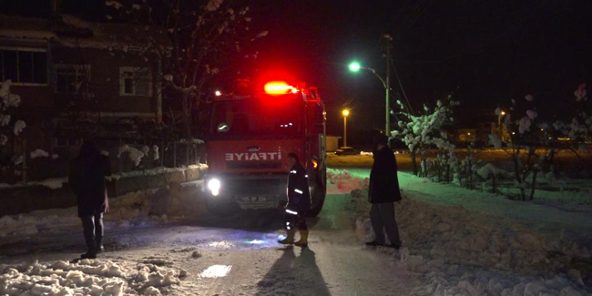 Amasya’da ev yangını: 6 kişilik aile ölümden döndü