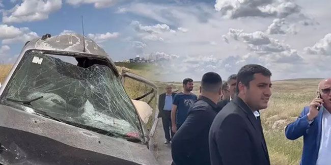 Şanlıurfa'da TIR ile hafif ticari araç çarpıştı: 5 ölü, 1 yaralı