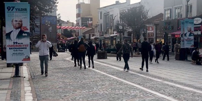 İzmir'deki deprem Deprem İstanbul ve Trakya'da da hissedildi