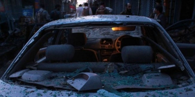 Afganistan'da bomba yüklü araçla saldırı: Çok sayıda ölü var