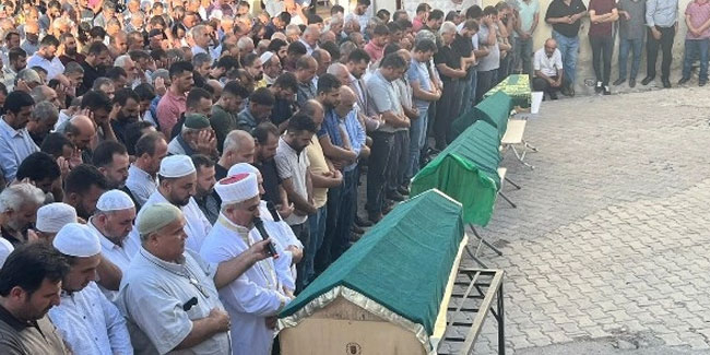 Trabzon'da kazada ölen aile toprağa verildi