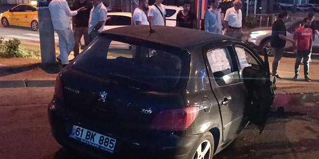 Freni tutmayan Trabzon plakalı araç başka araca çarpmamak için direksiyonu oraya kırdı