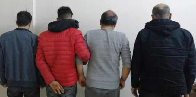 Gaziantep'te hasar gören camiden hırsızlığa 4 gözaltı