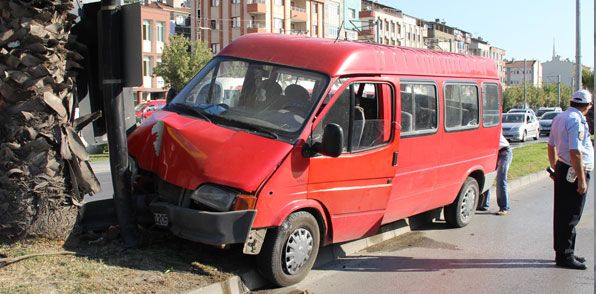 Samsun'da trafik kazası: 2 Yaralı!