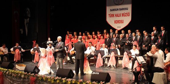 Baro'dan halk müziği konseri