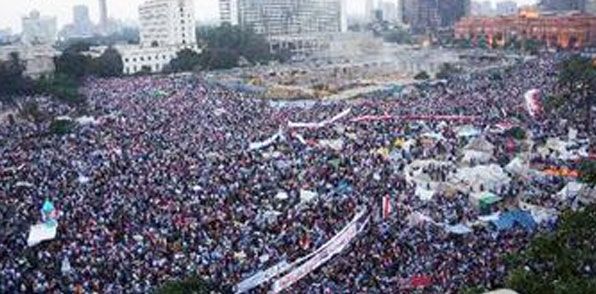 Mısır'da milyonluk miting çağrısı