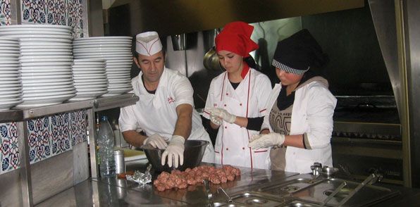 Avrupa'da Türk mutfağını tanıttılar