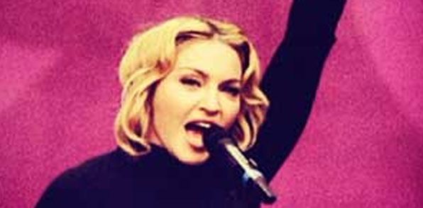 Madonna'dan Gezi Parkı eylemlerine destek