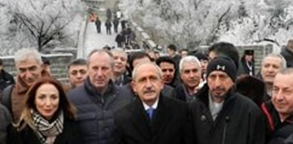 Kılıçdaroğlu, Çin Seddi'ni gezdi