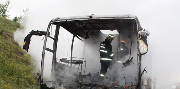 Giresun yolcu otobüsü yandı!