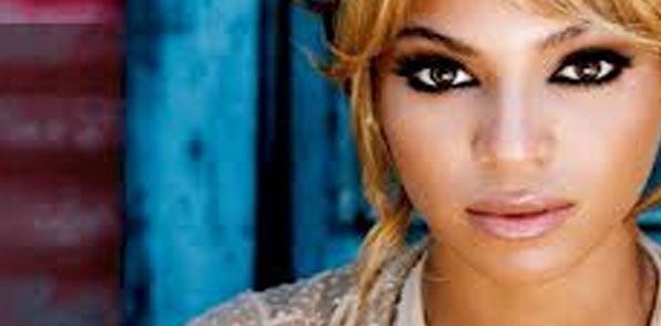 Beyonce'den 'playback' itirafı