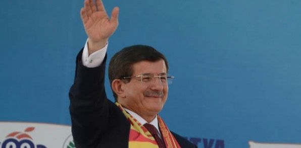 Davutoğlu'dan "selamlama" kampanyası