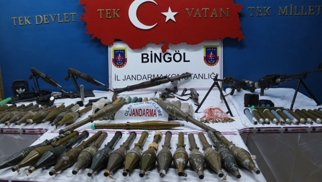Bingöl'de örgütün silah depoları bulundu