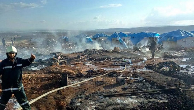 Sığınmacı kampı bombalandı: 60 ölü!