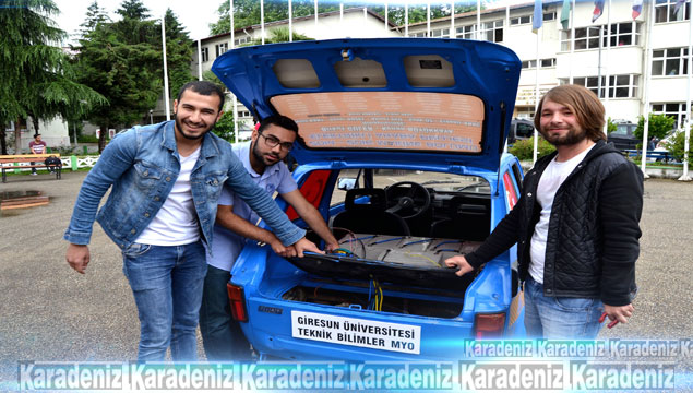 Giresun’da öğrencilerden yerli elektrikli otomobil