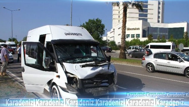 Samsun'da trafik kazası: 4 Yaralı