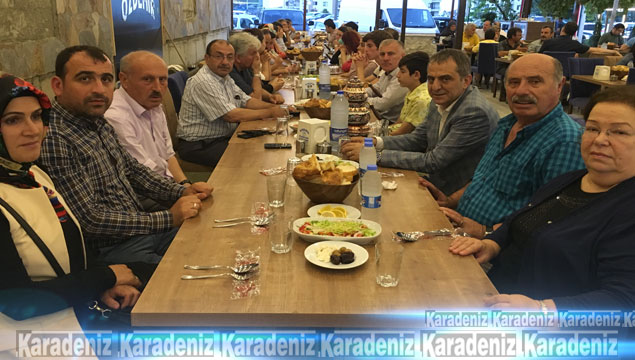 Sağıroğlu, Meclis üyeleri ile iftarda buluştu