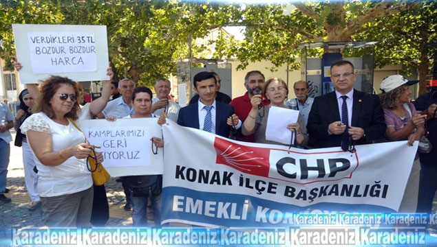 CHP'liler emeklilere 'sabır tesbihi' dağıttı