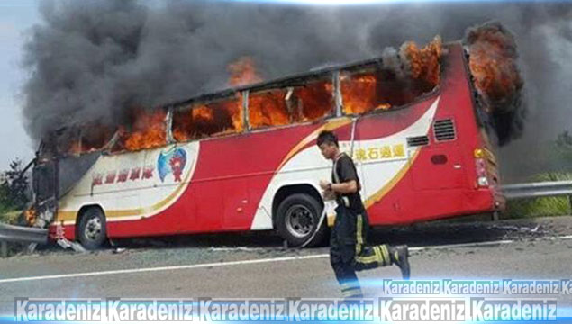 Tur otobüsü alev aldı: 26 ölü