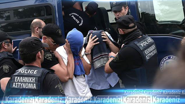 Yunanistan'a kaçan darbeci 8 asker adliyede