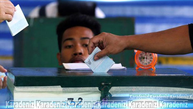 Tayland'da anayasa referandumu