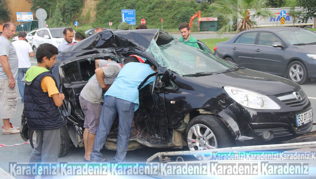 Rize'de trafik kazası: 4 yaralı 