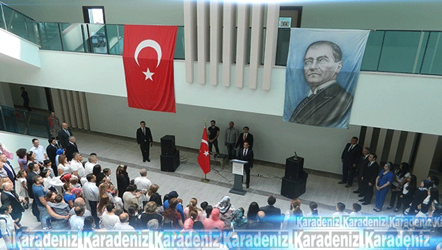 İlk Türk devlet okulu açıldı!