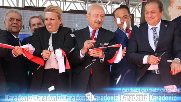 Kılıçdaroğlu, İzmir’de stat açtı