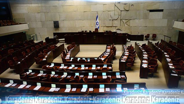 Knesset'te bir kez daha ezan yankılandı