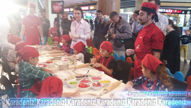 Pizzaların küçük ustaları Trabzon'da buluştu