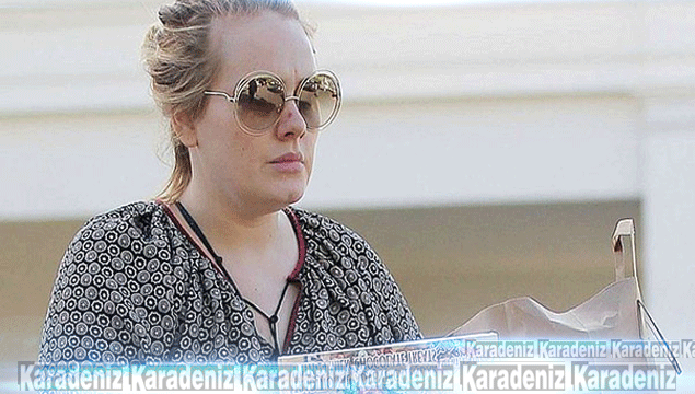 Adele makyajsız yakalandı