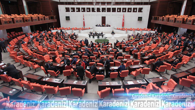 Meclis'te 'yeni anayasa' mesaisi başlıyor