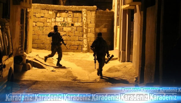 Adana'da PKK/KCK operasyonu: 22 gözaltı