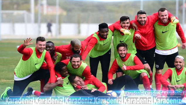 Antalyaspor Rize'ye 4 eksikle gidiyor